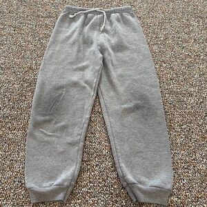 3/$15! Boys Kids Gray Sweatpants Jogger Bottoms size 5